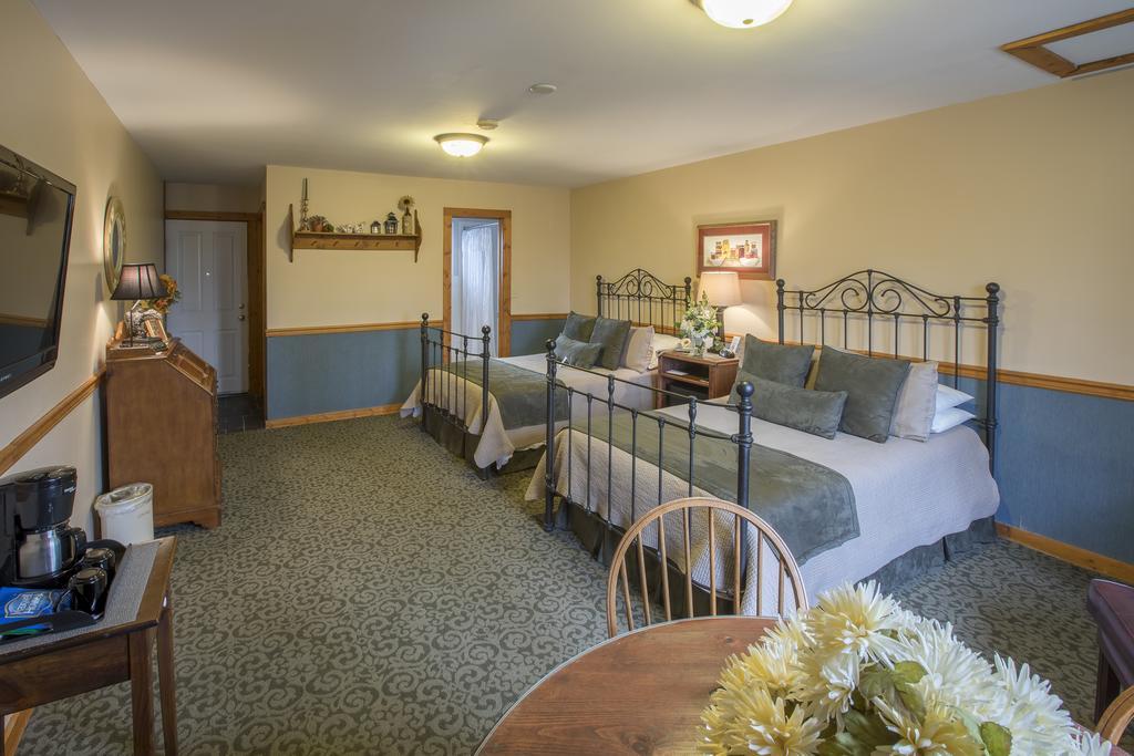 Stroudsmoor Country Inn Страудсберг Экстерьер фото