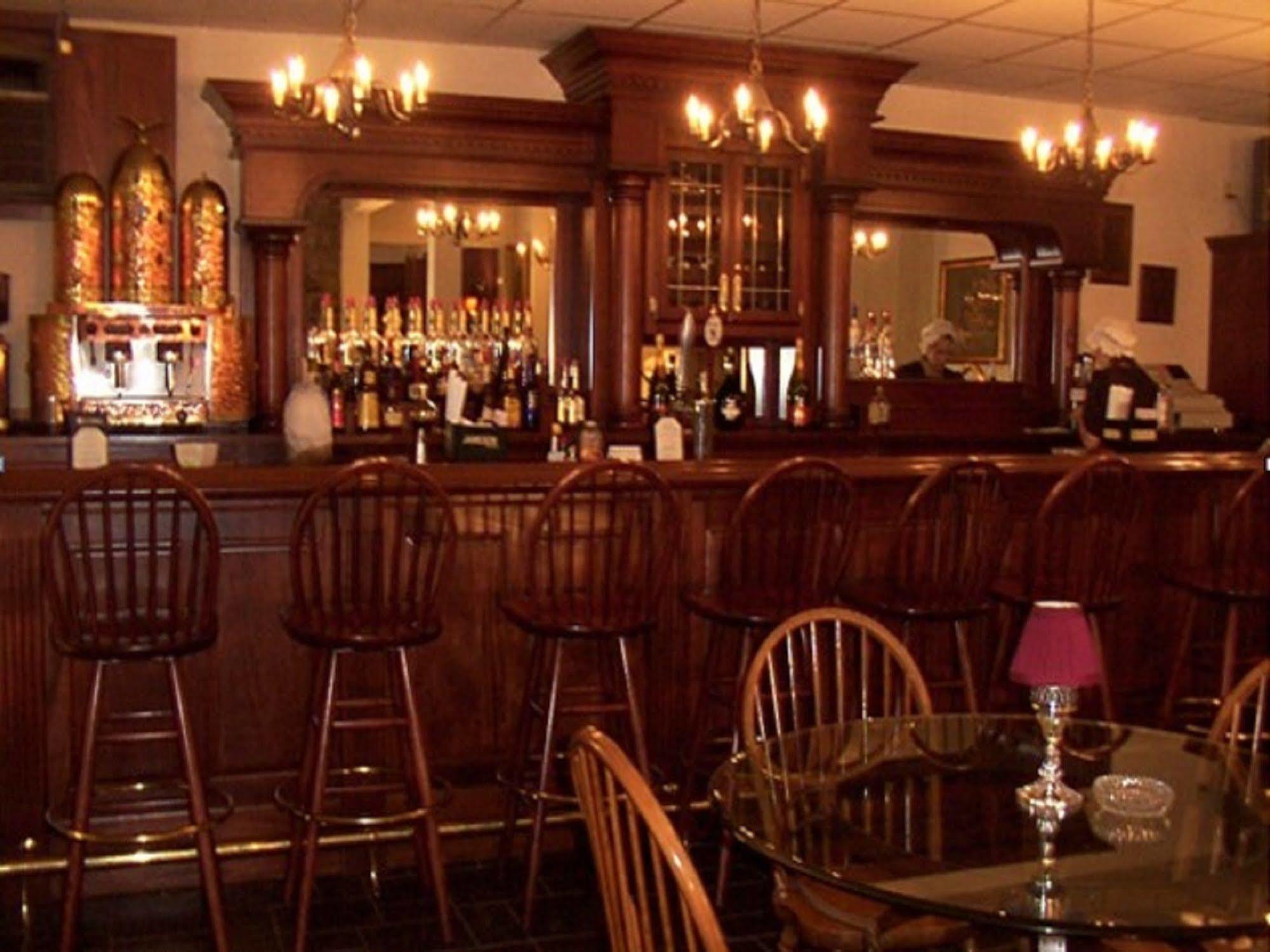 Stroudsmoor Country Inn Страудсберг Экстерьер фото