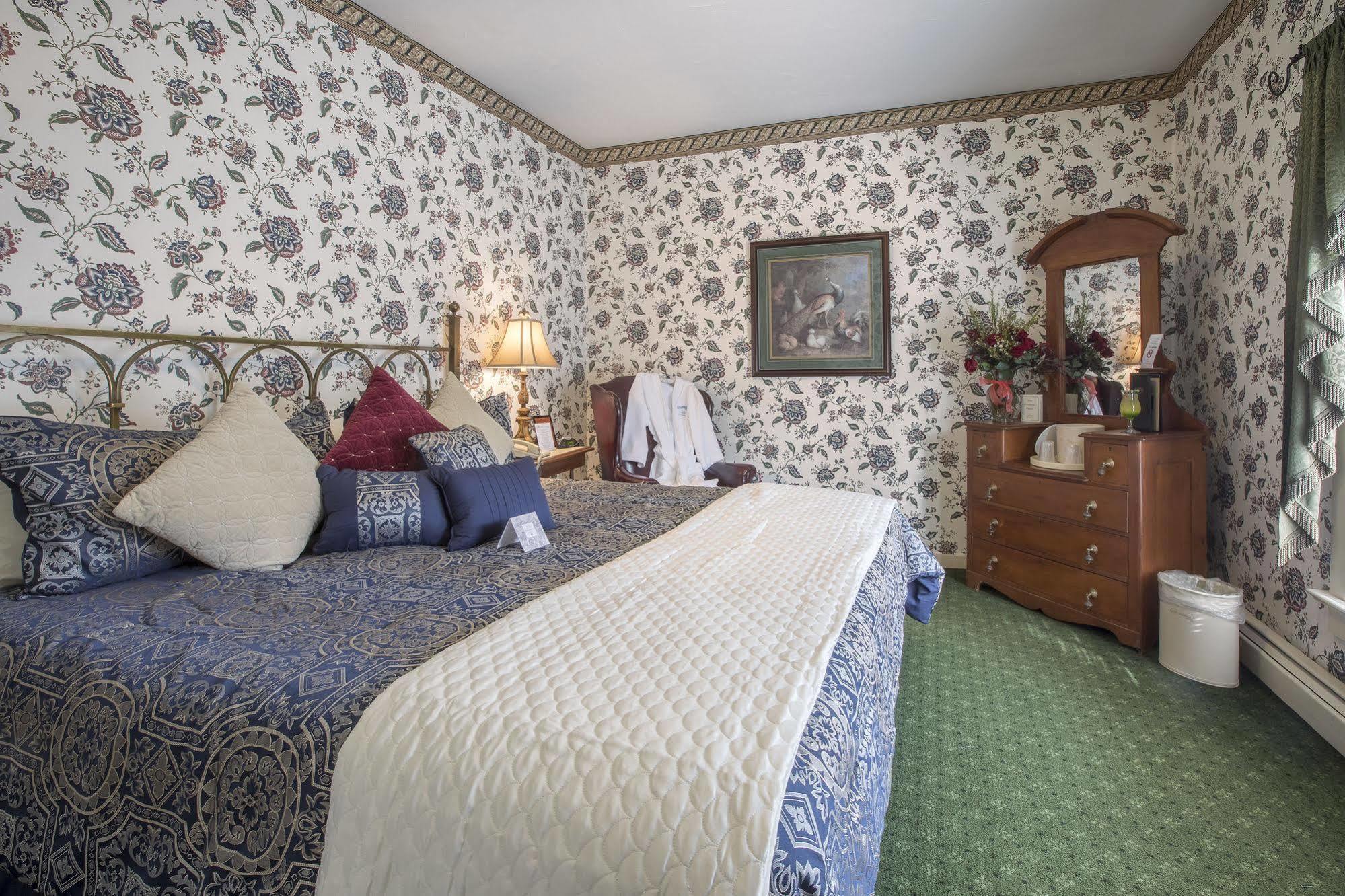 Stroudsmoor Country Inn Страудсберг Экстерьер фото